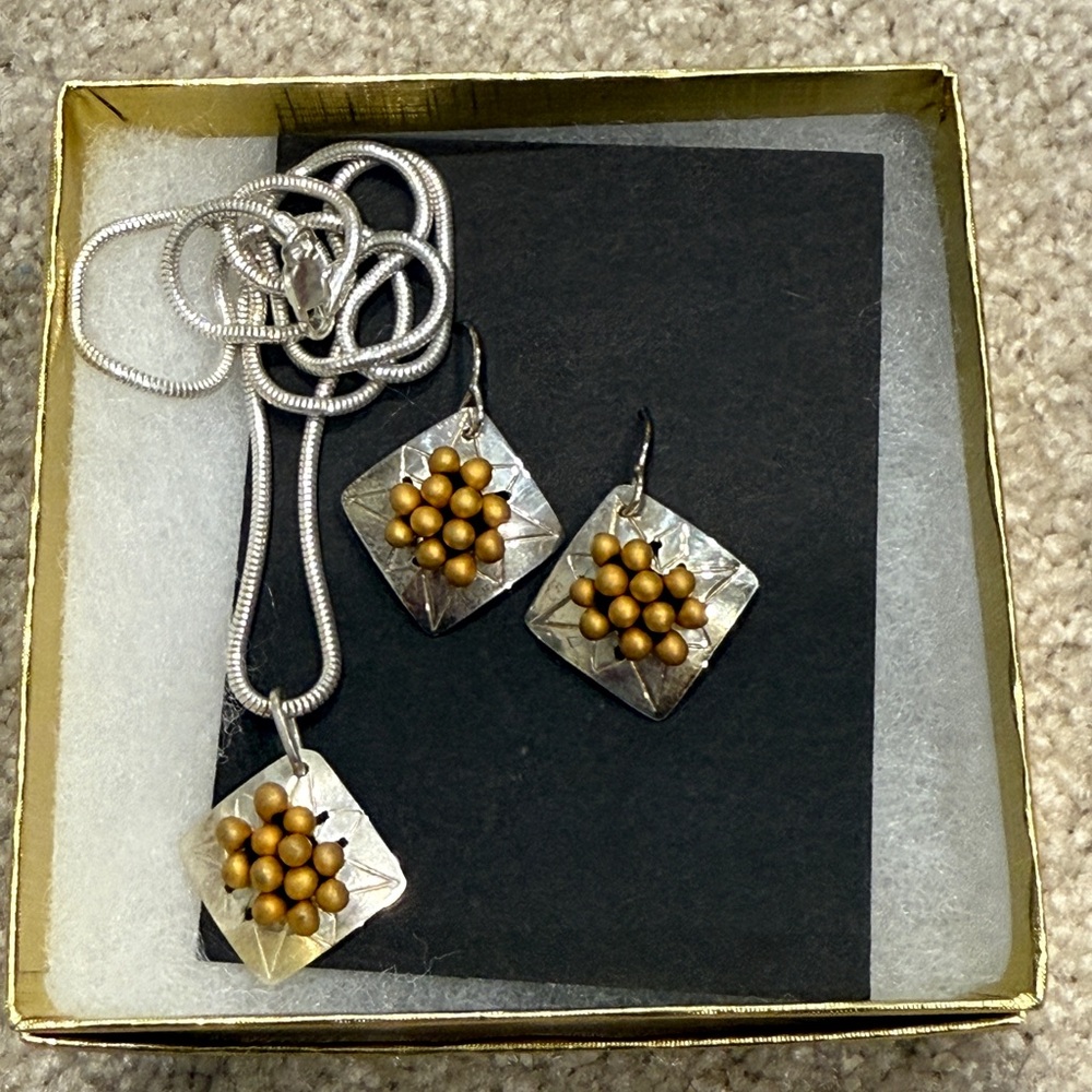 NWT Vintage Sharon M Donovan Sterling Silver Beads Earrings & Necklace Set